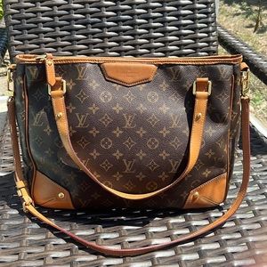 Beautiful Authentic Louis Vuitton Estrela MM bag!